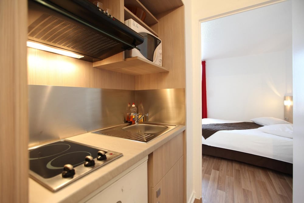 Geneva Residence 26/27