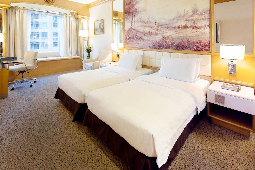 Regal Hong Kong Hotel 25/74