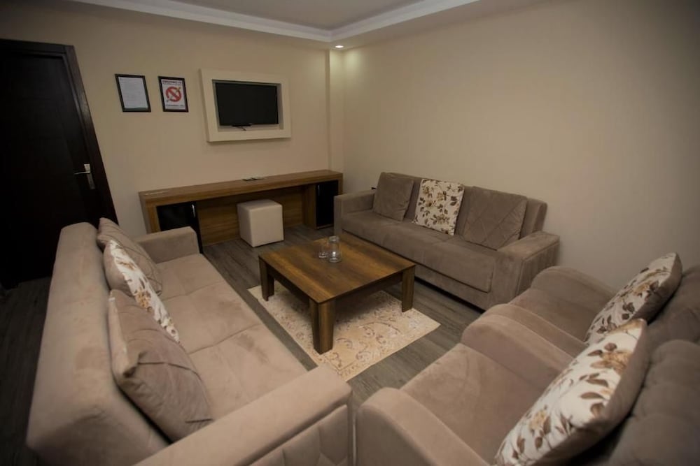 Yayla Hotel 33/49