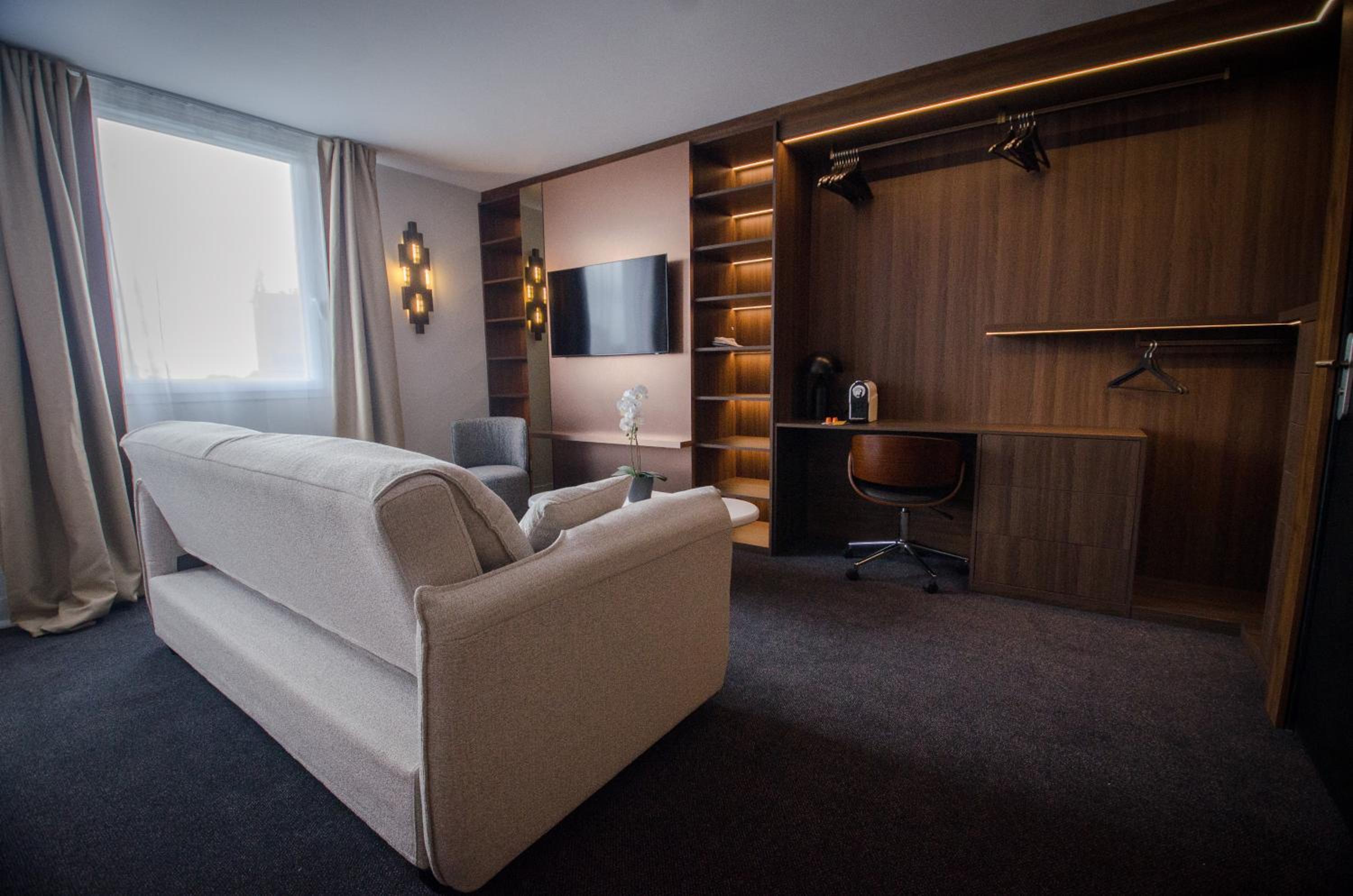 rooms