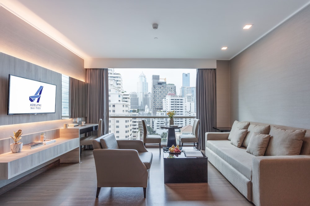 Adelphi Suites Bangkok 52/69
