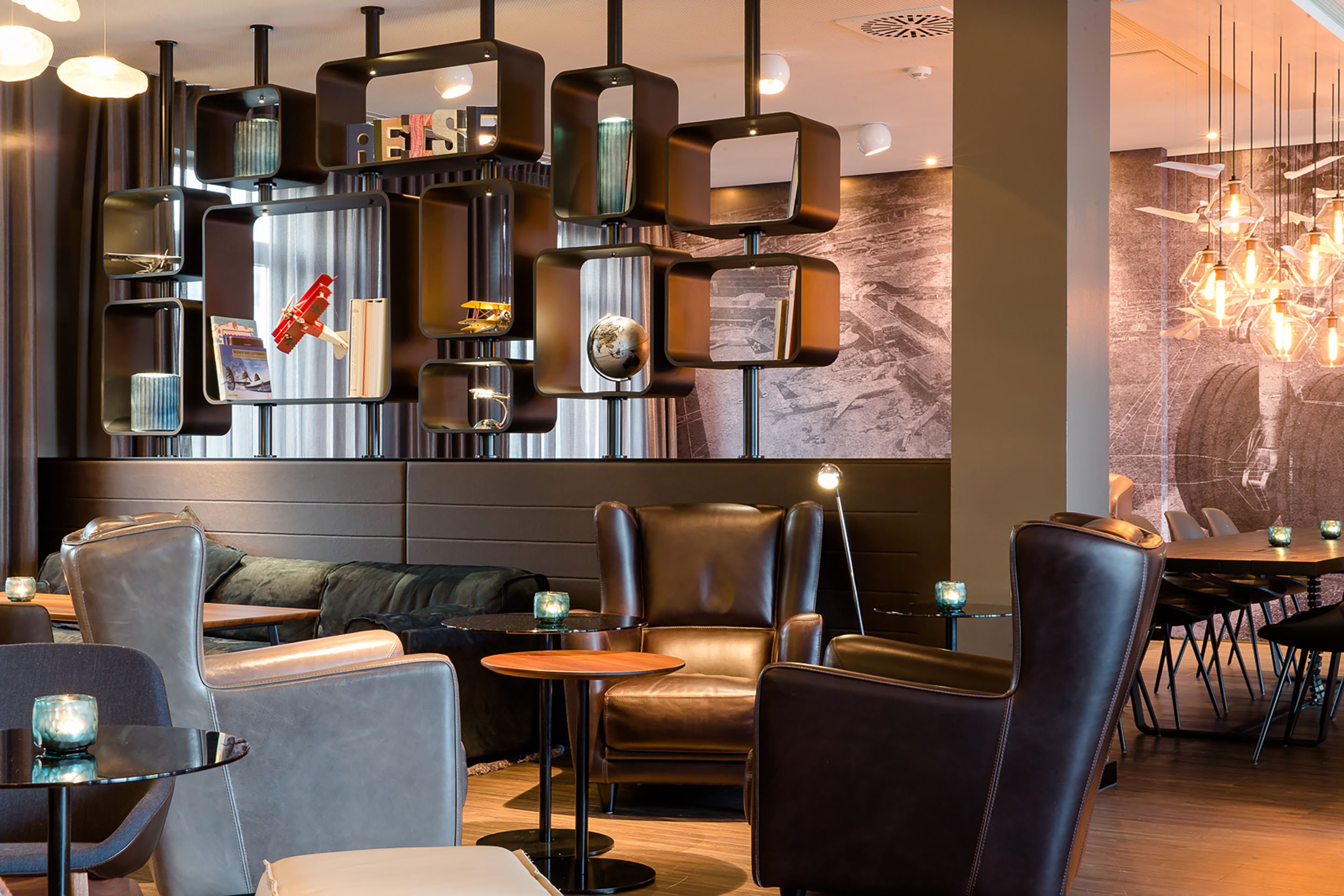 Motel One Frankfurt Airport 27/29