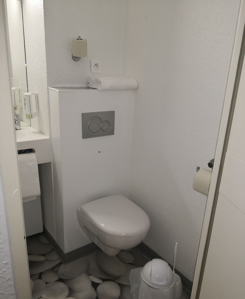 Ibis Budget Cergy Saint-Christophe 18/67
