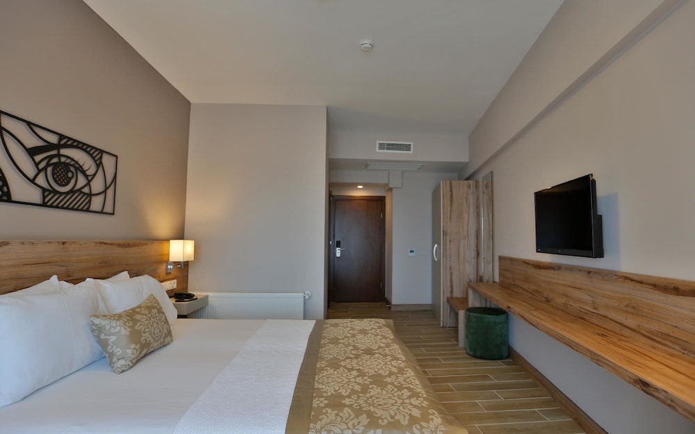 Kule Hotel 11/60