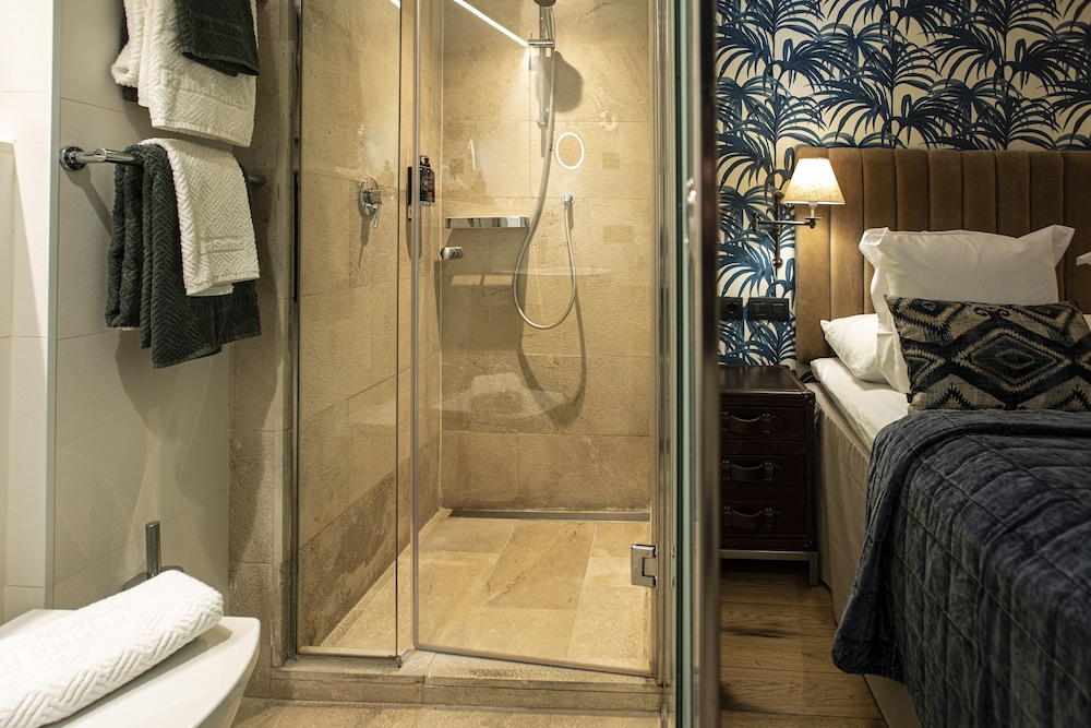 Palma Suites 50/50