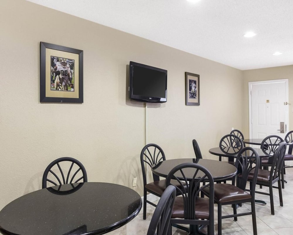 Studio6 Luling, LA 29/39