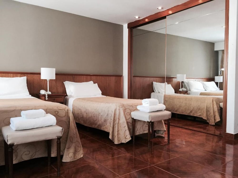Hotel Ortegal 10/42