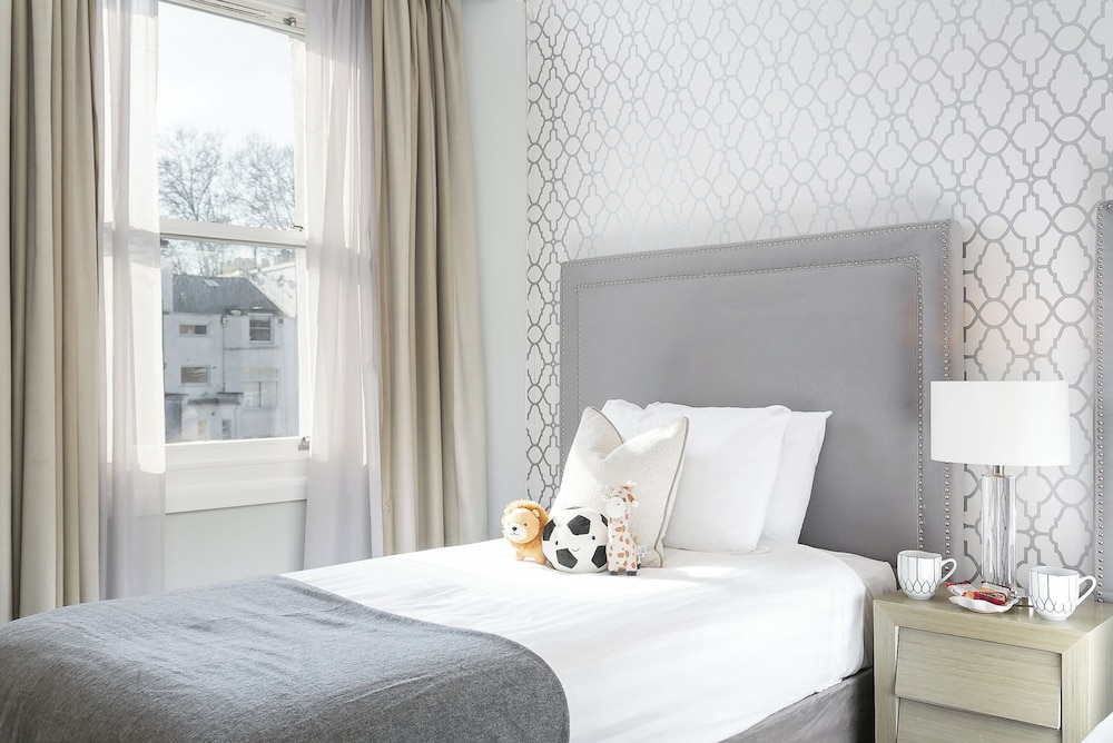Chilworth Court 23/74