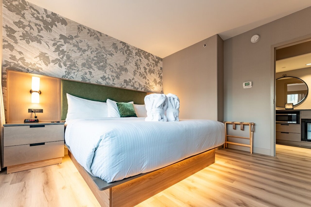 Park Town Hotel 26/67