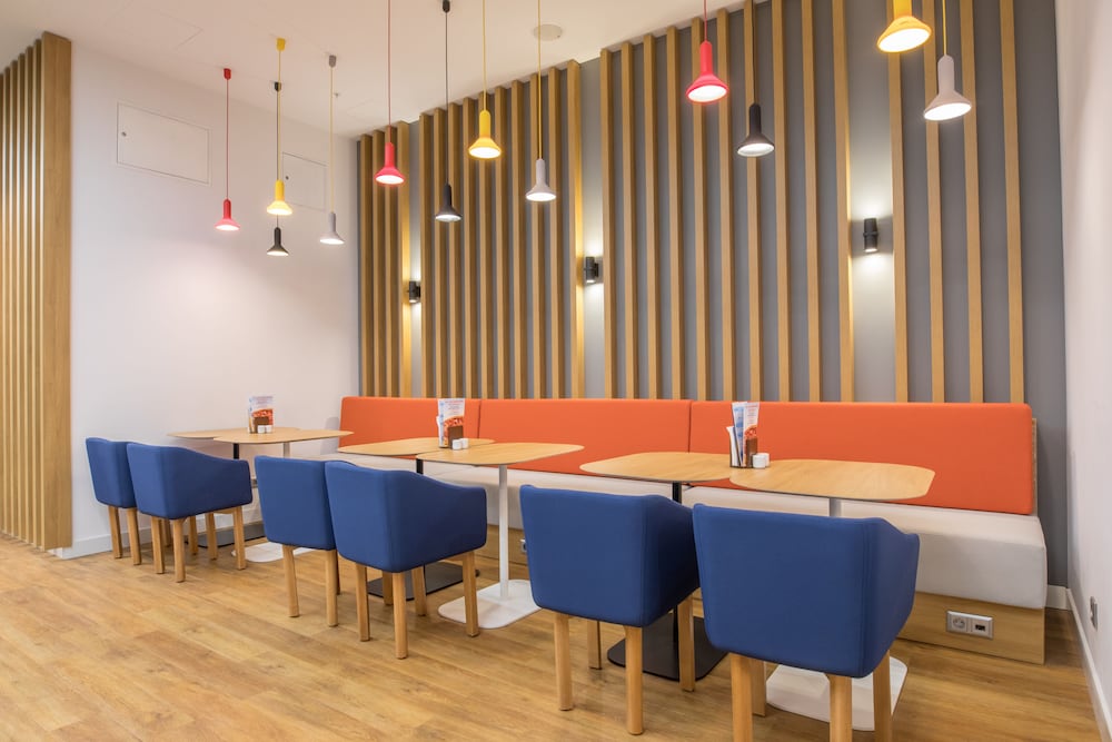 Holiday Inn Express Yerevan 61/81