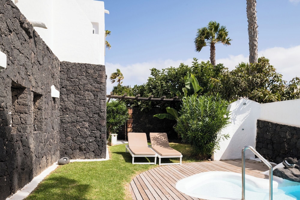 Villas Heredad Kamezi 66/74