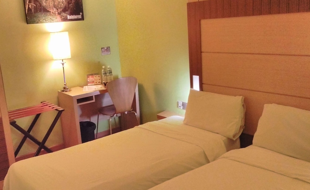 Courtyard Hotel At 1borneo 29/59