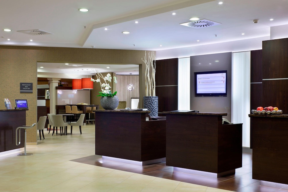 Courtyard By Marriott Hannover Maschsee 5/45