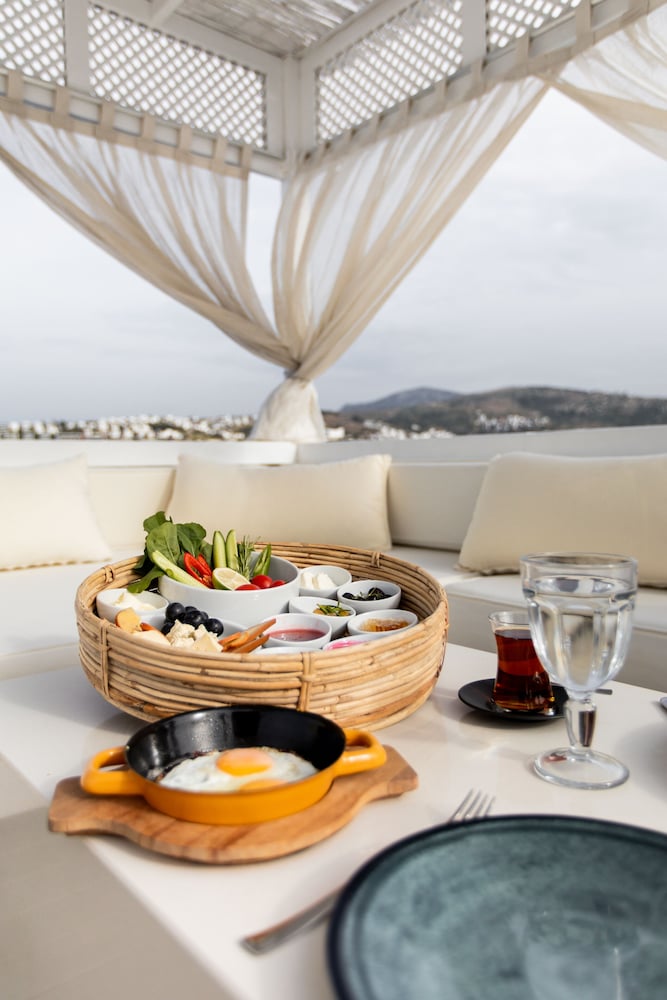 Casa Costa Boutique Hotel - Boutique Class 33/50