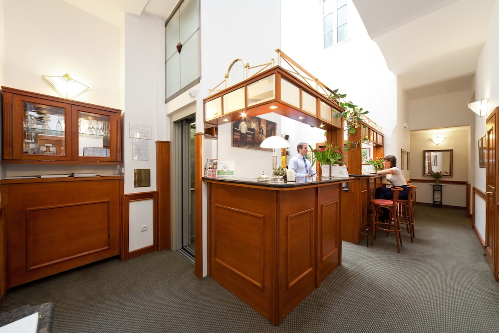 Boutique Hotel 16 8/50