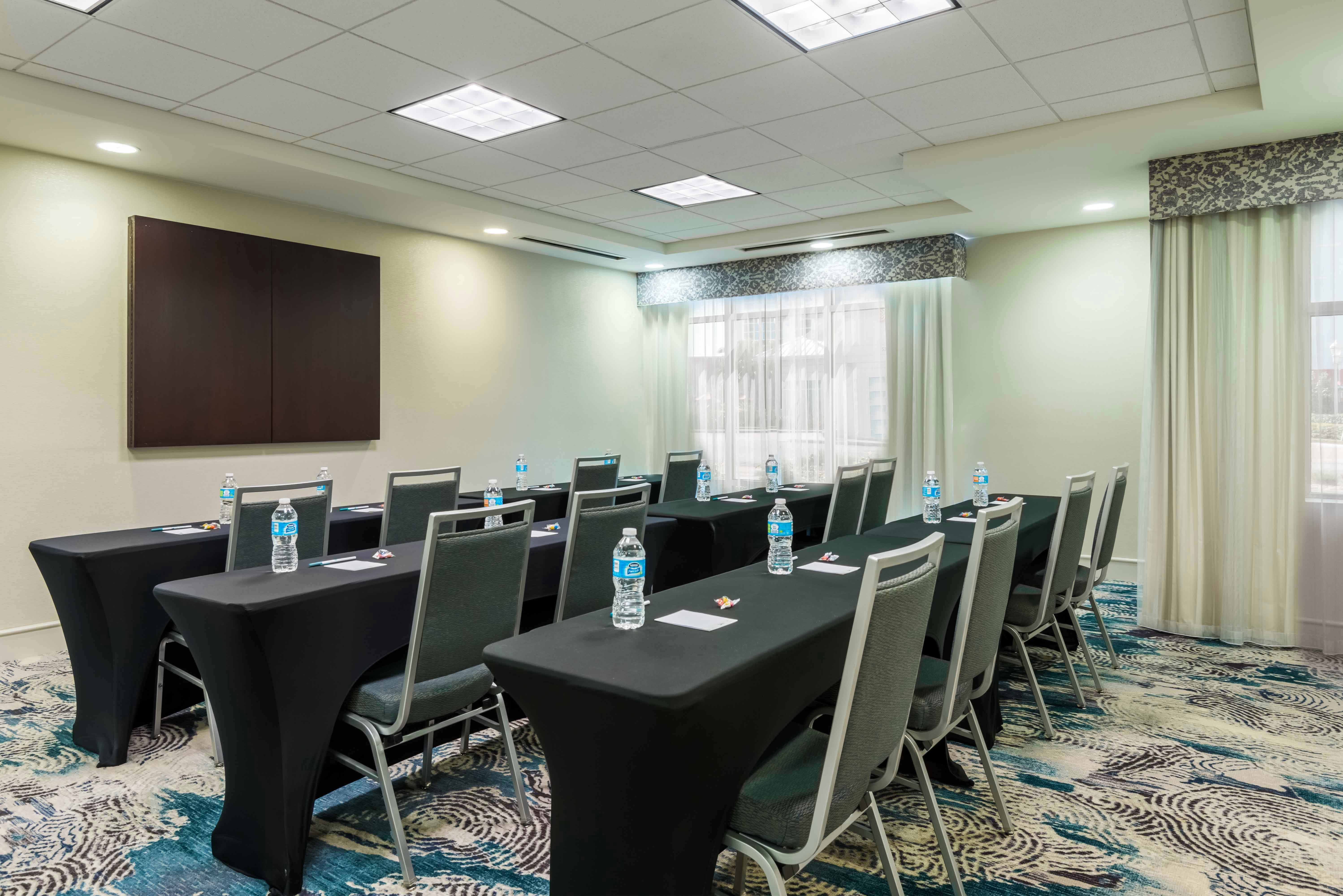 Homewood Suites by Hilton Tampa Airport Westshore 42/50