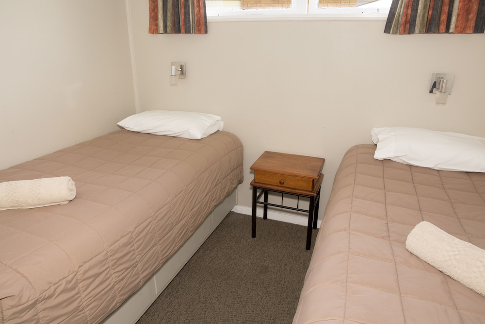 Family, Apartment, 1 Double and 4 Single Beds
