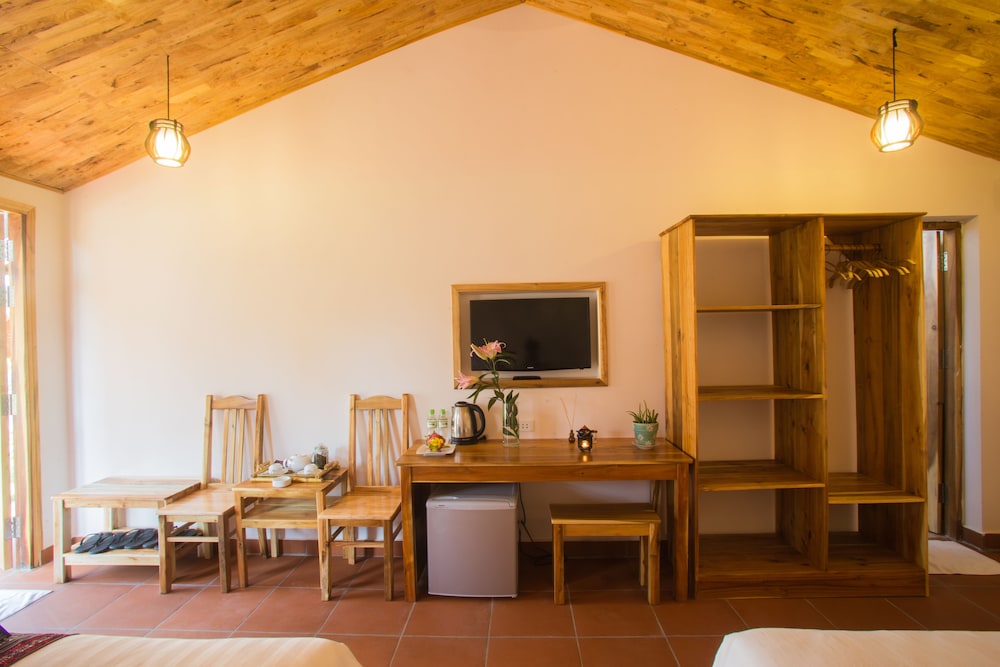 La Mer Resort 51/66
