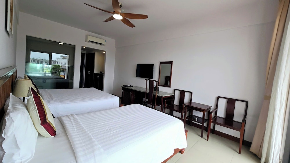 غرفة ديلوكس ثلاثية بسرير كينج
