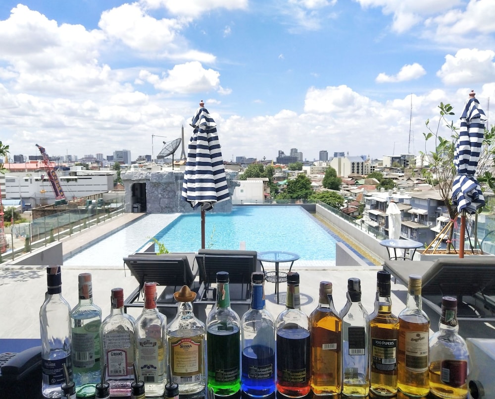 Ayathorn Bangkok Hotel 3/50
