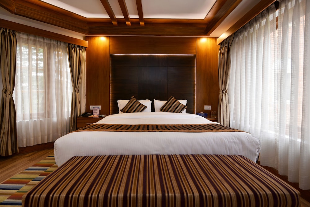1 BEDROOM, JUNIOR SUITE