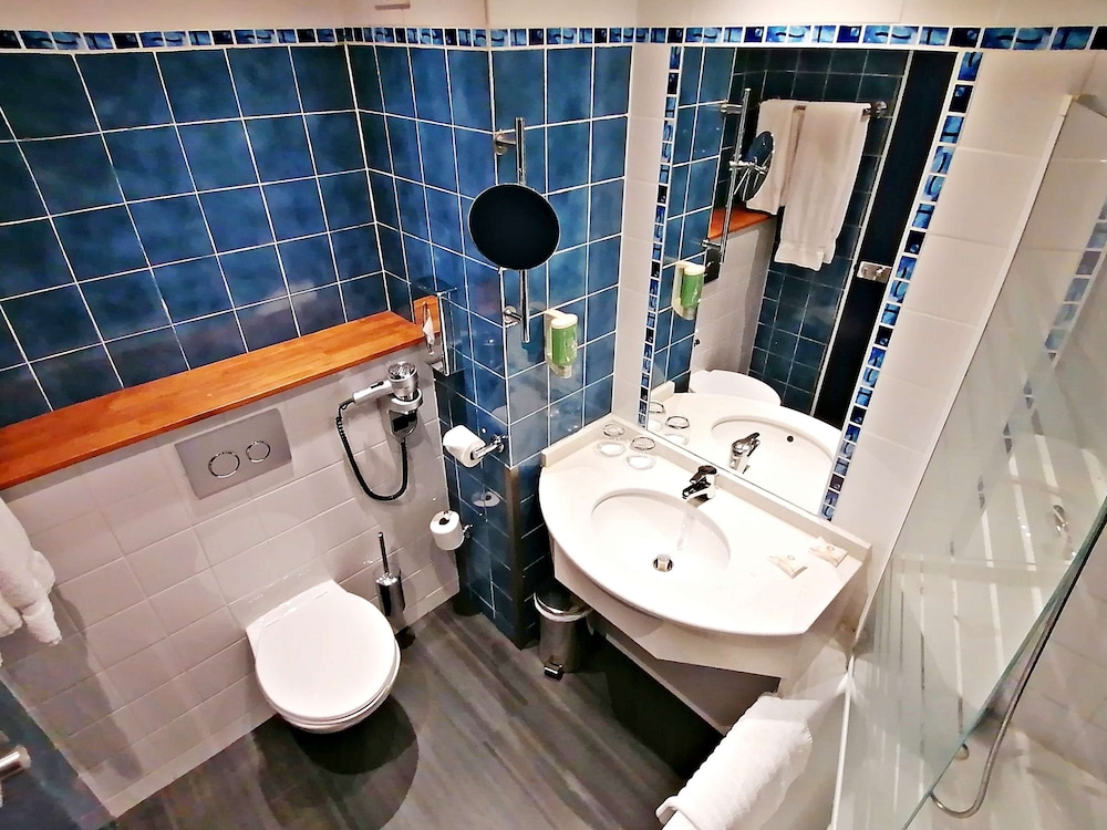 Best Western Marseille Aeroport 52/59