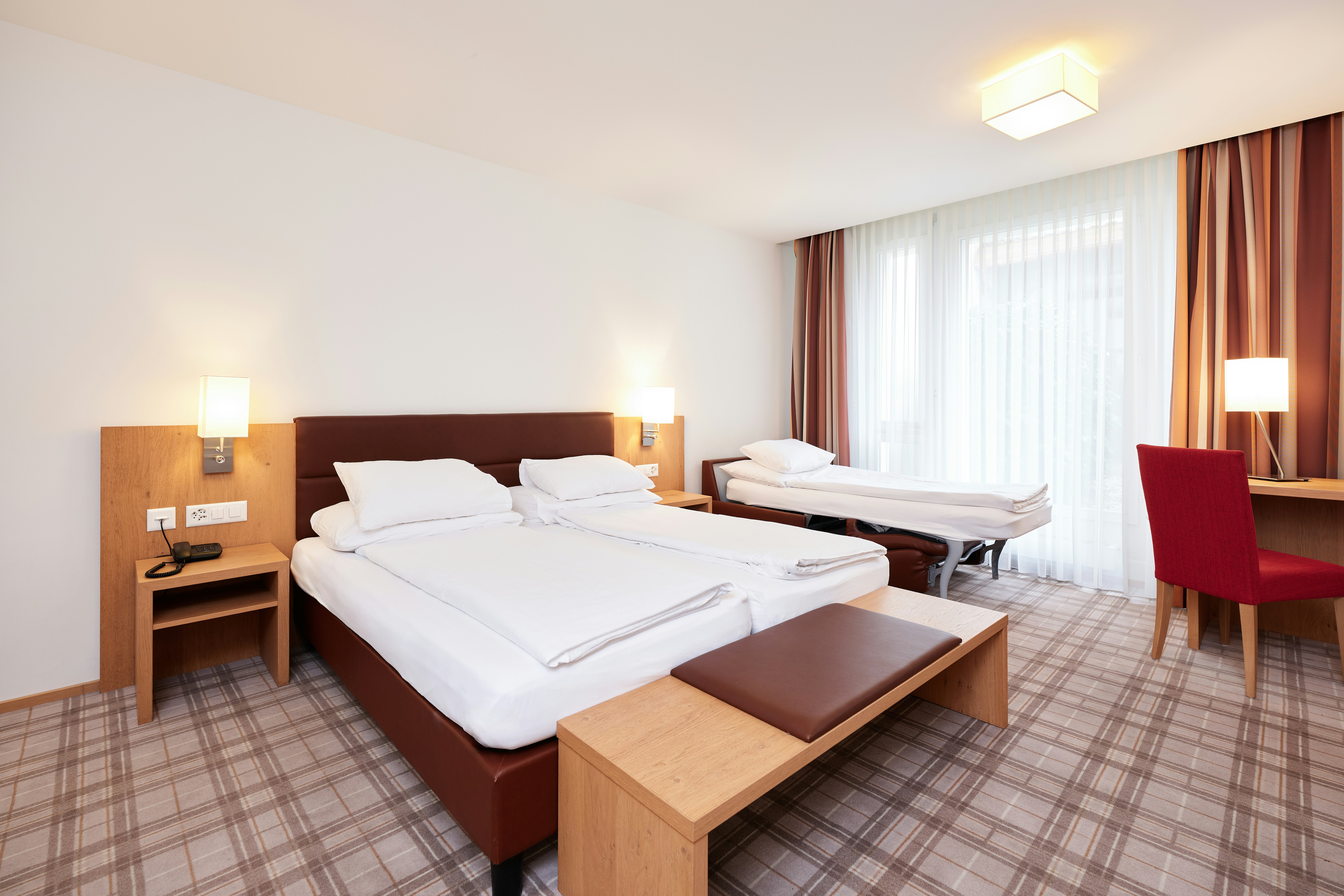 HOTEL ROCHAT 5/25
