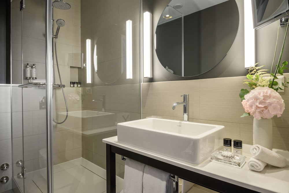 Garden, Deluxe، Hotel Metropole Geneve 5/6