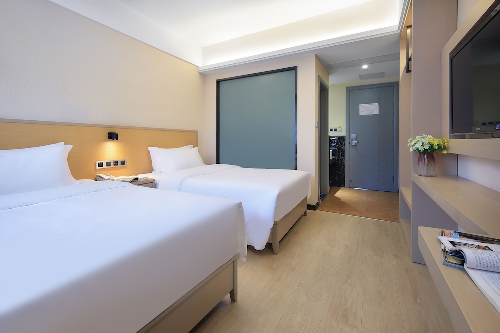 Guilin Zheng Yang Inn 15/57