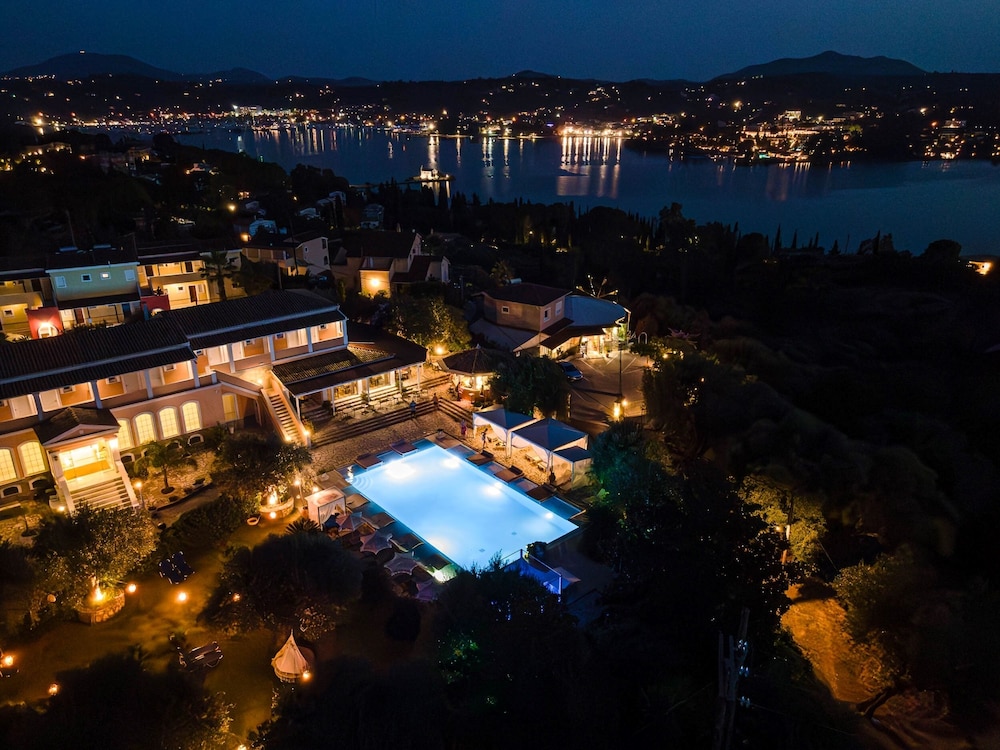 Nefeli Hotel Corfu 55/59