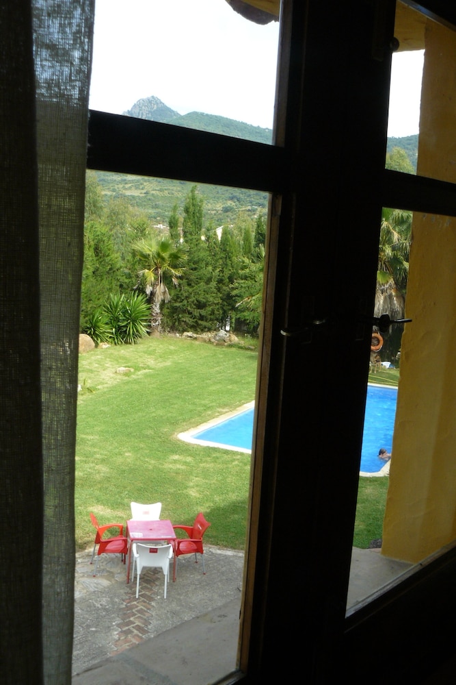 Hotel Hospederia Las Buitreras 68/70