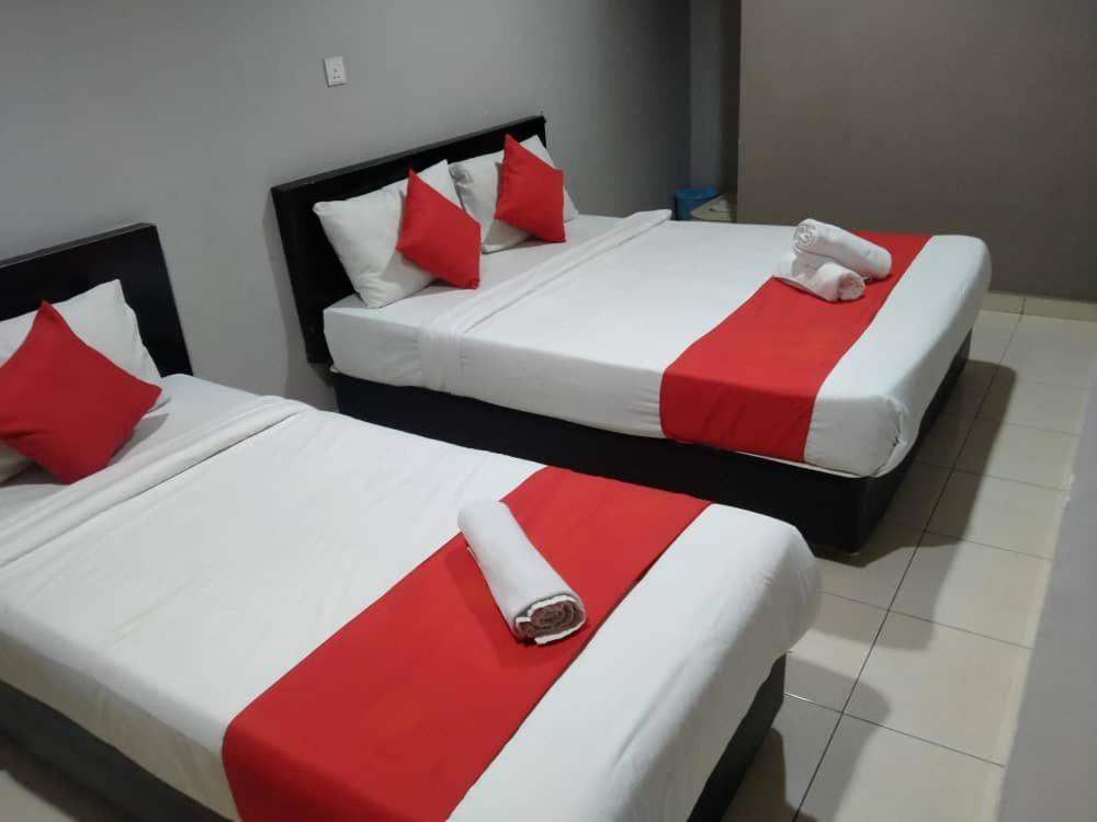 Oyo 44097 Avatarr Hotel 23/49