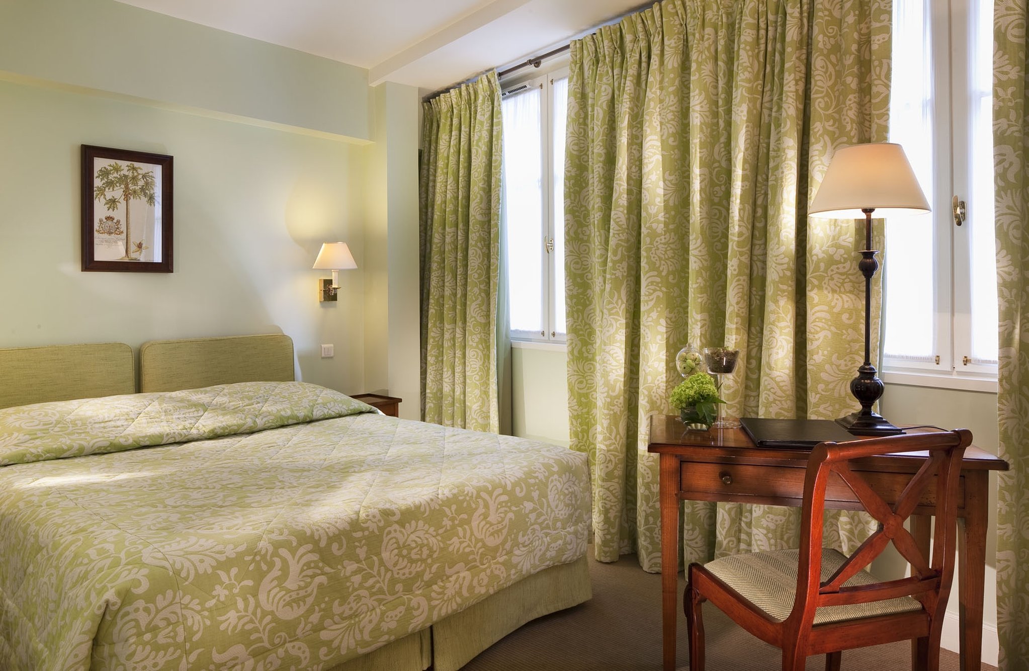 Le Relais Saint Honore 8/42