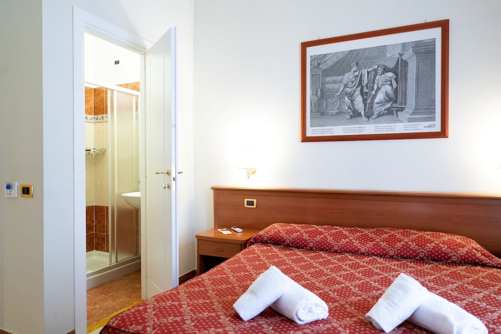 غرفة بسرير مزدوج، Hotel Romantica 5/10