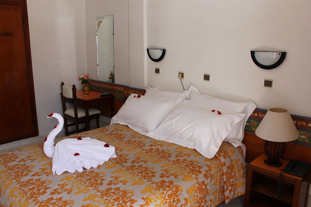 Hotel Sindibad 23/64