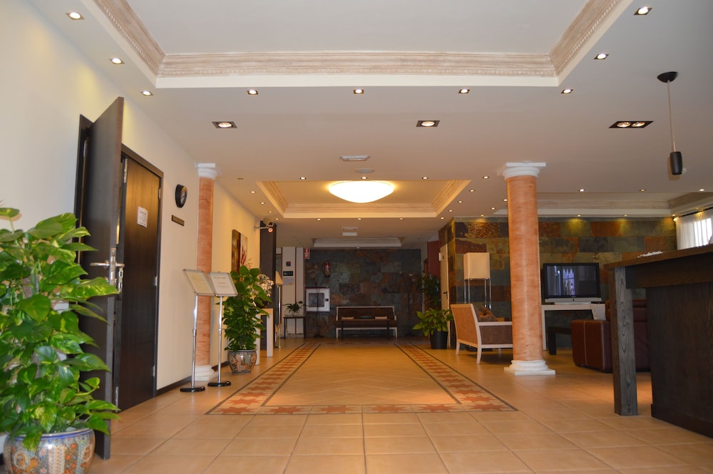 La Aldea Suites Hotel 6/50