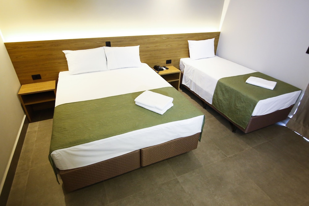 Neo Park Hotel 7/27