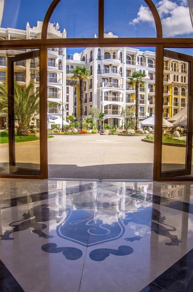 Harmony Suites Monte Carlo 19/38