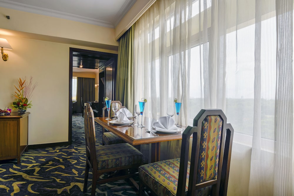 Peerless Inn Kolkata 63/72