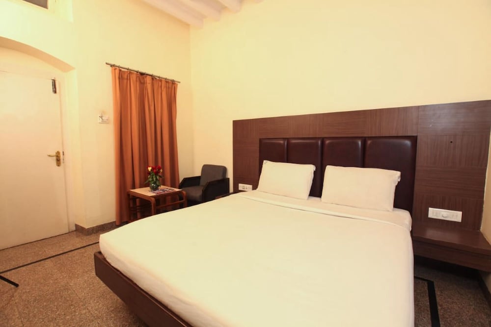 Heritage, Executive, King Bed