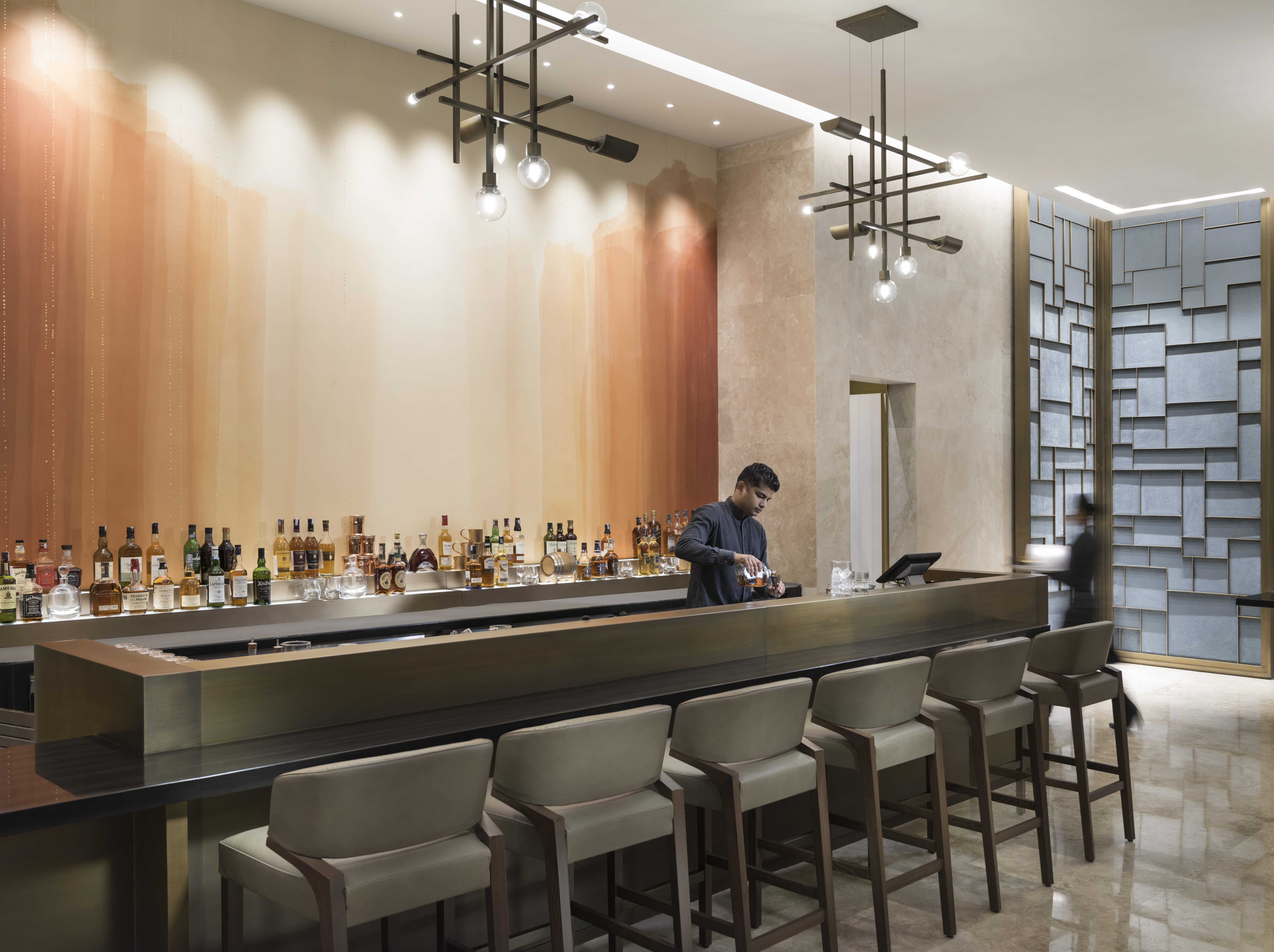 Four Seasons Hotel Bengaluru At Embassy One 54/75