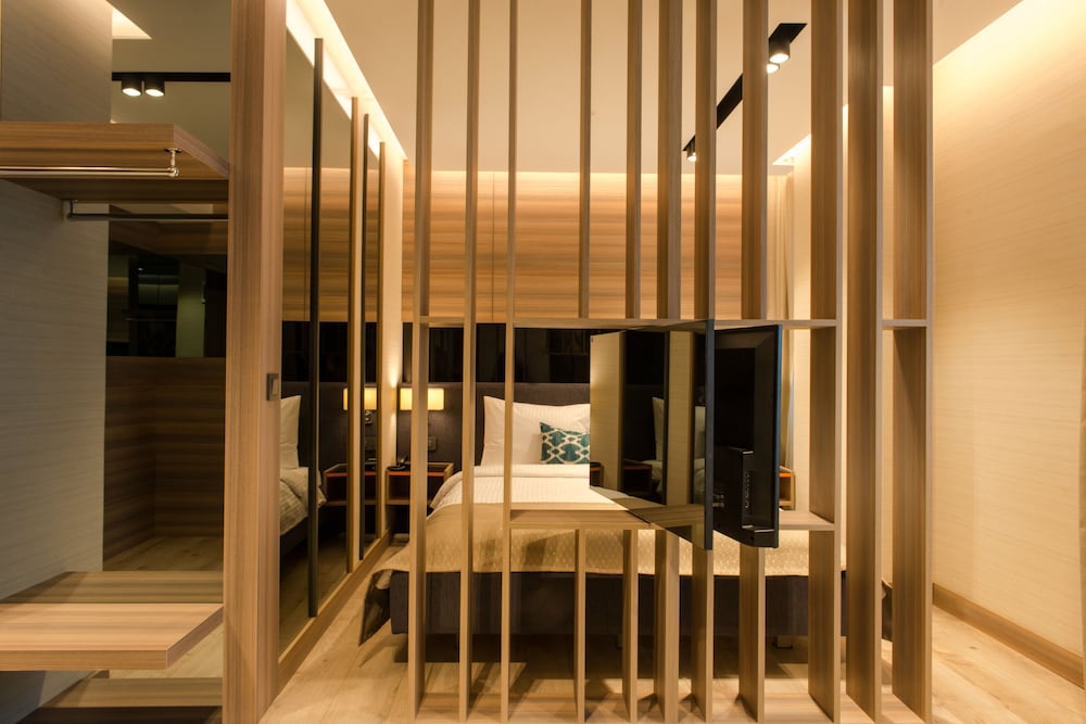 Nish Palace Exclusive Suites 40/48