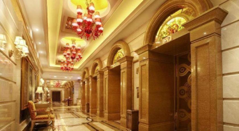 Shenyang Royal Wanxin Hotel 11/56
