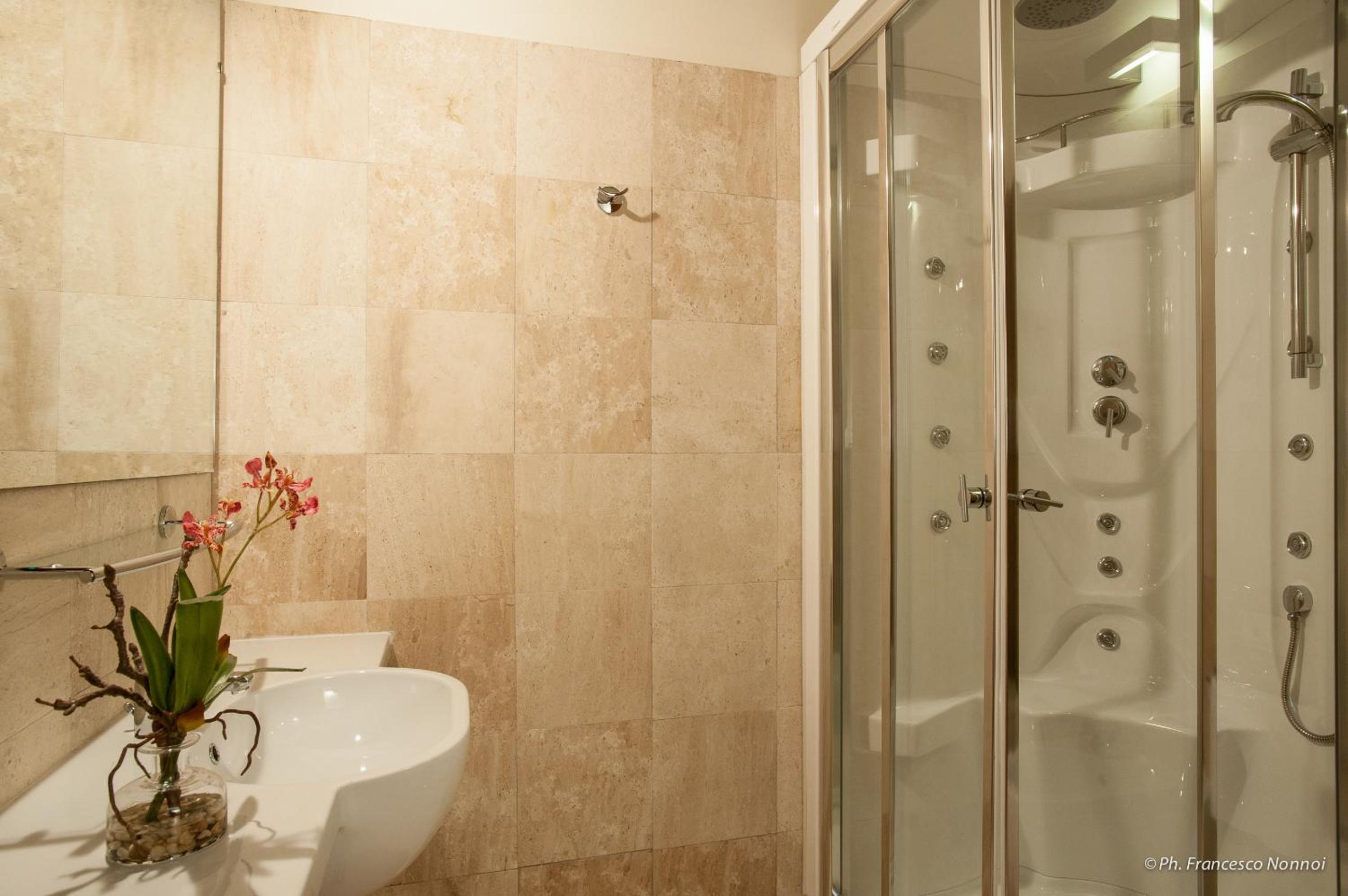 غرفة بسرير كينج، Hotel Flora 9/9
