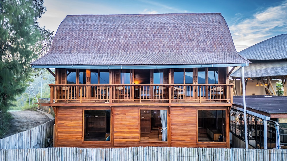 The Dewi Eco Bamboo Villa in Kintamani