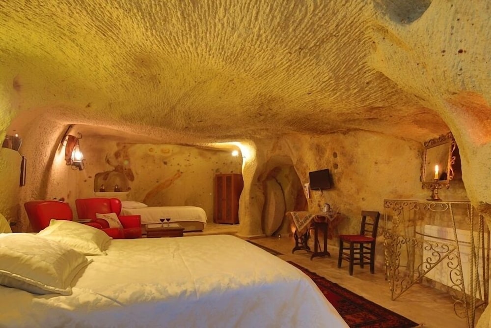 Jerveni Cave Hotel 8/47