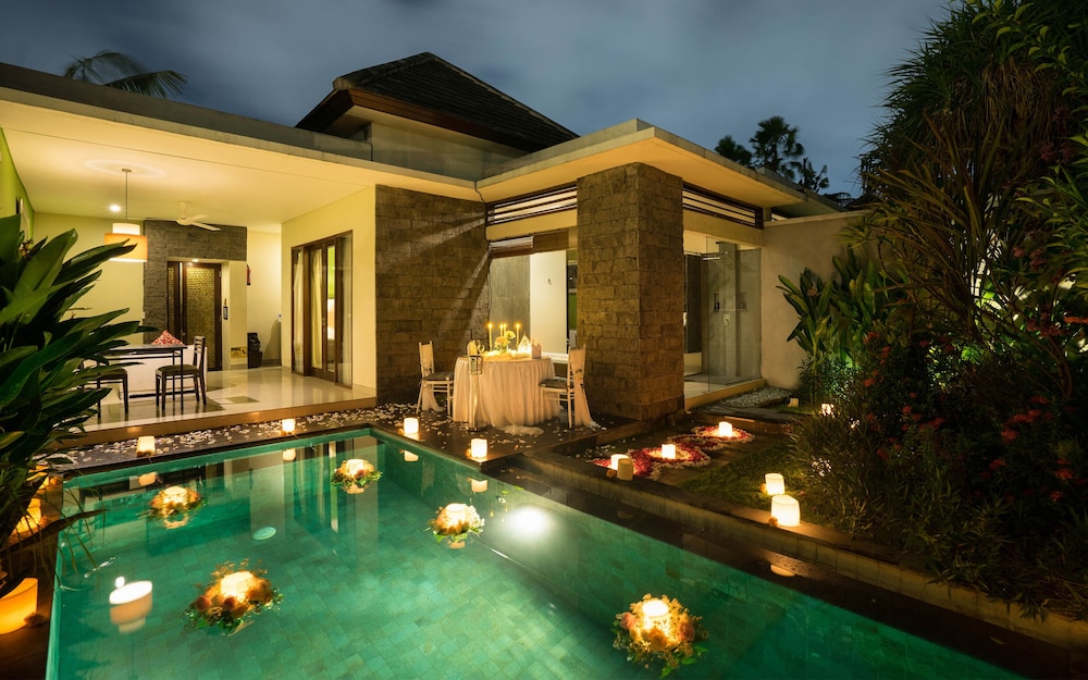 ROYAL SAMAJA VILLAS 3/59