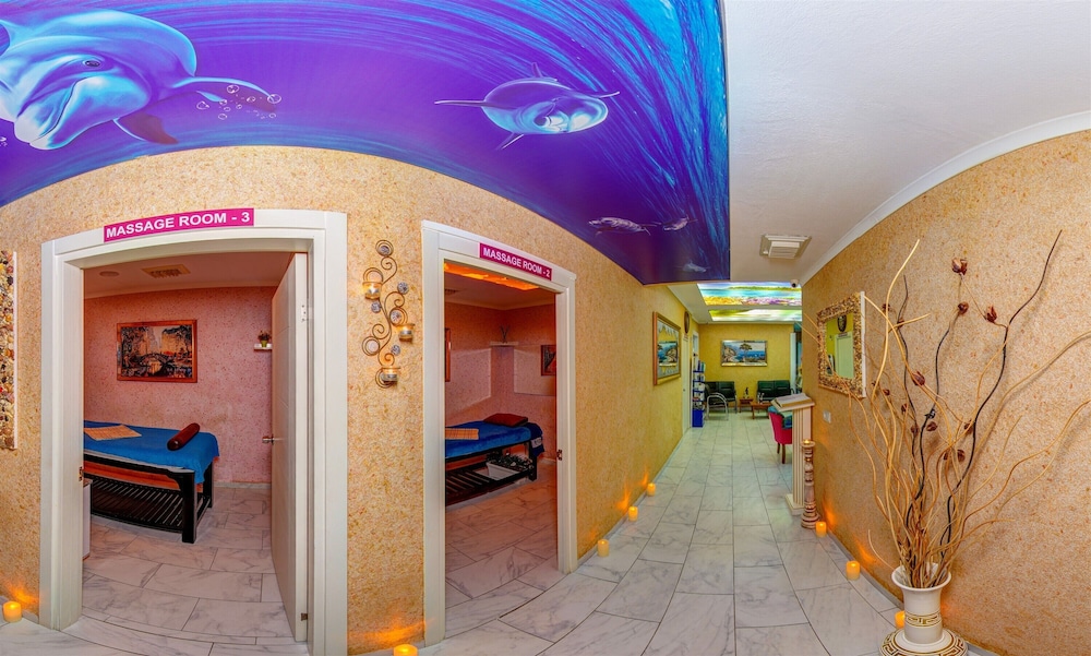 Arsi Enfi City Beach Hotel 12/72
