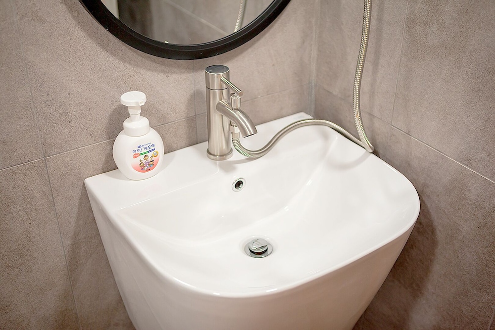 Familie Guest House Busan Station - Hostel 48/50