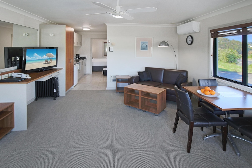 Whangaparaoa Lodge Motel 38/70